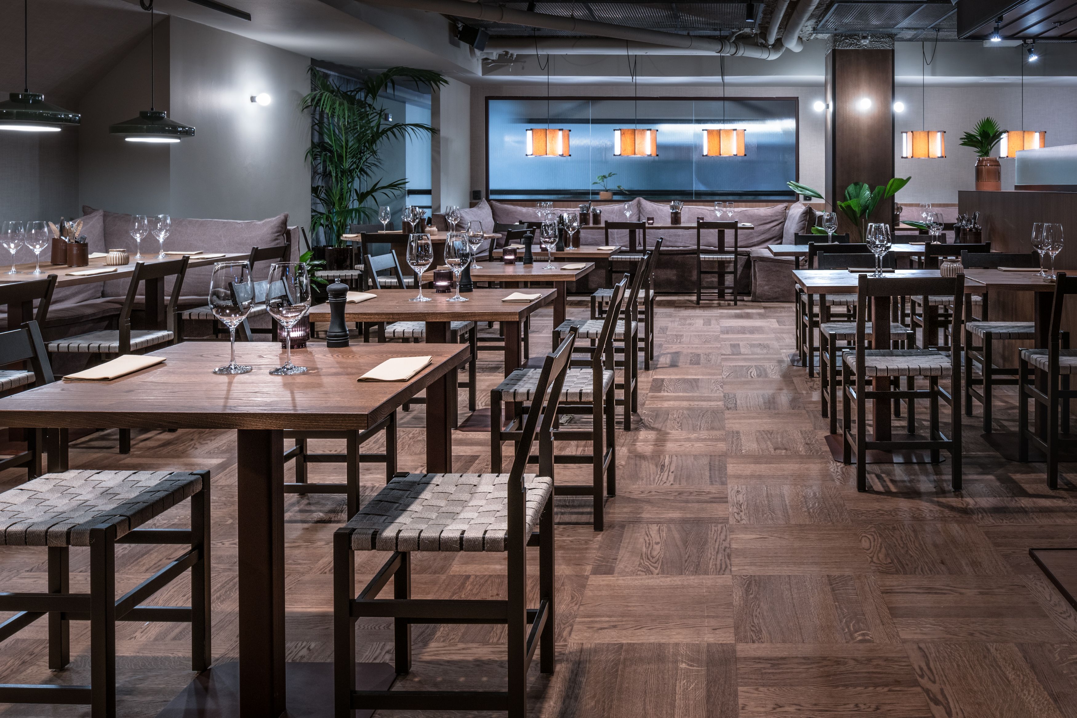 Schablon chair in a restaurant setting.