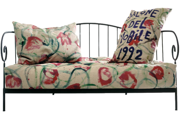 Soffa Spring formgavs av Jonas Bohlin för Källemo. 